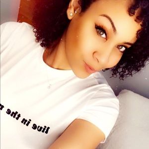 Meet your Posher, Latrese